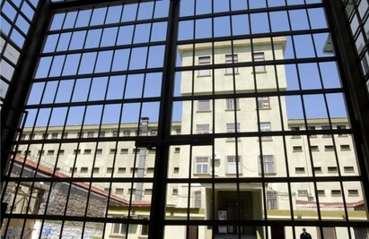 Семейство наркомулета хванати да вкарват канабис в бургаския затвор