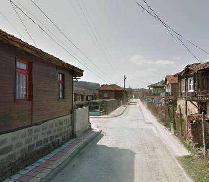 Приморско купува къща на бивш депутат, ще посреща туристи в Ново Паничарево