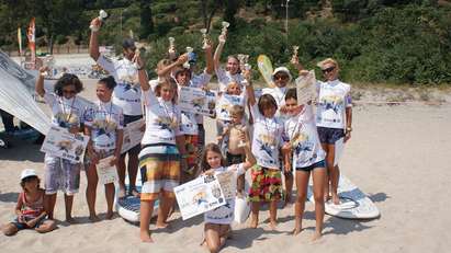 Сърфът с гребло стана най-новата атракция в Бургас