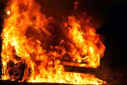 Запалиха колата на 50-годишен мъж от сунгурларското село Прилеп