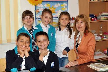 С увереност изпращат изминалата година в Частно основно училище с изучаване на чужди езици „Бургас“