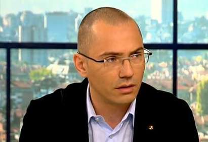 Ангел Джамбазки: Гласуването в Турция опорочава изборите