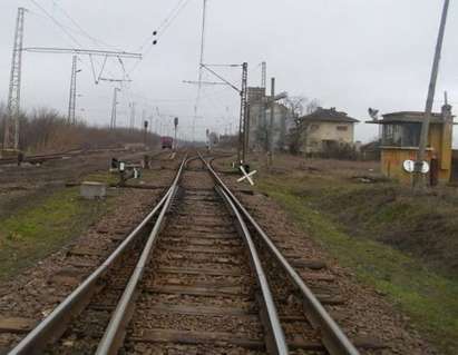 Нов гаф в БДЖ, влакът от Бургас за Зимница едва не катастрофира