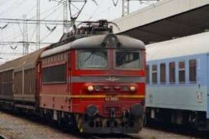 18 бързи влака за Бургас и Варна стават бавни заради ремонти