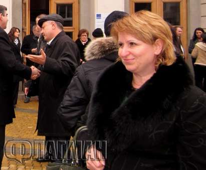 Бургаският депутат Диана Йорданова призова шефа на БНБ да се оттегли