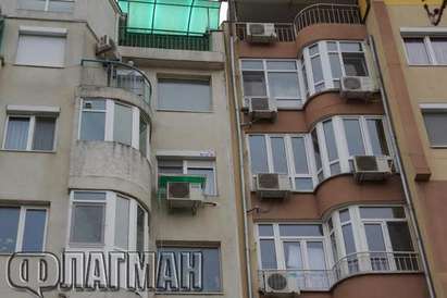 Бучащи и капещи климатици тероризират семейство в бургаския ж. к. Славейков, от РЗИ вдигат ръце