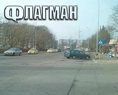 Таксиджии пропищяха, че нямат стоянки в Бургас, търсят им места край БСУ и в ж.к. „Славейков”