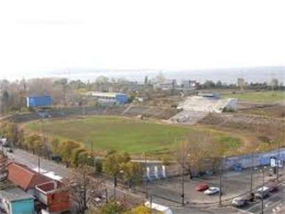 НФСБ иска Община Бургас да развали сделката за стадион „Черноморец“ и отчужди „Лазур“