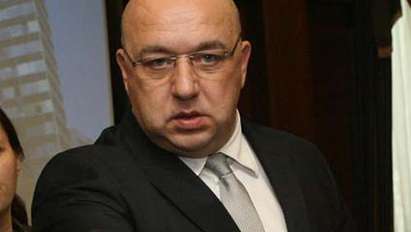 Министър Кралев: Министерството няма да плати глобата на федерацията по щанги