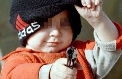 4-годишно момченце се гръмна с пистолета на татко си