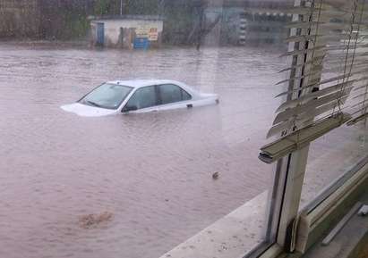 Кола се удави при потопа пред „Сомат“ в Бургас