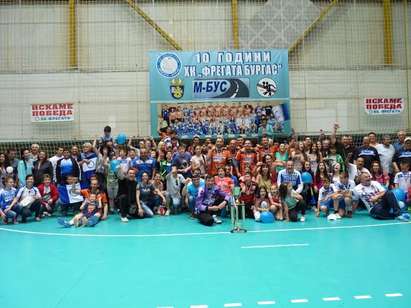 Бургаски хандбалисти участват в евротурнир за първи път от 16 години