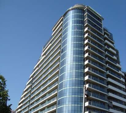 Бургаски баровец пусна за продан дизайнерския си апартамент за половин милион евро. Струва ли си?!