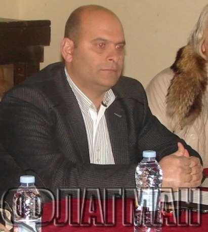 Нов лидер на ДПС Бургас! Бившият кмет на Рудник Ангел Исаев сменя Шерафет Мехмед