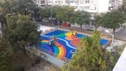 Изграждат нови детски площадки и спортни игрища за 28 млн. лв. в Бургас