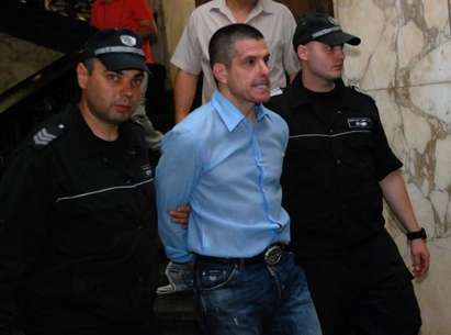 Румънски съд закова Брендо! Дадоха му 14 години затвор