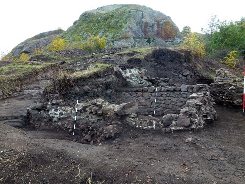 Държавата отпусна средства за разкопките на крепостта Русокастро