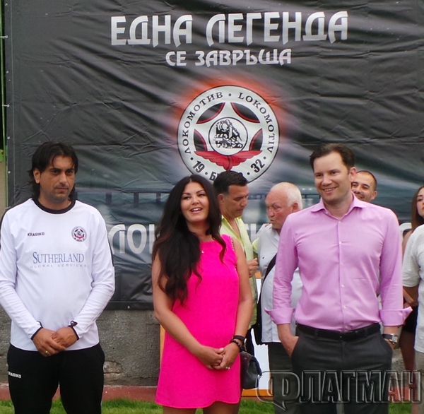 Вицепрезидентът на „Съдърланд“ Дъг Джилбърт откри новия стадион на „Локомотив“(Бургас)