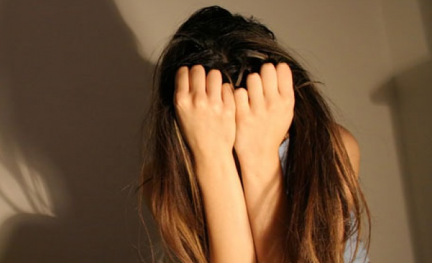 Изверг изнасили 14-годишно девствено момиче в Слънчев бряг