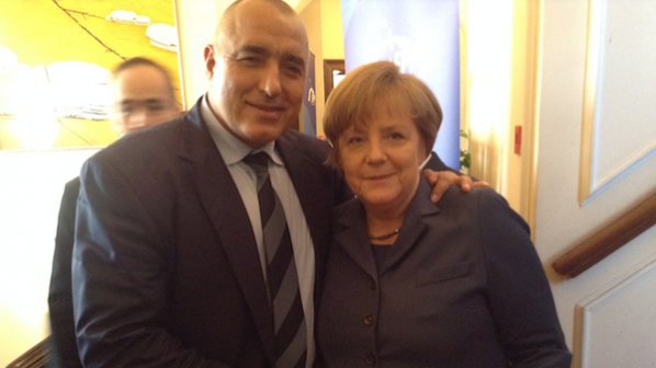 Борисов е разговарял на четири очи с Ангела Меркел, нарече я най-успешният политик