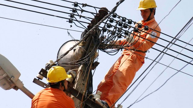 Очаквайте периодични спирания на тока в Малко Търново през септември