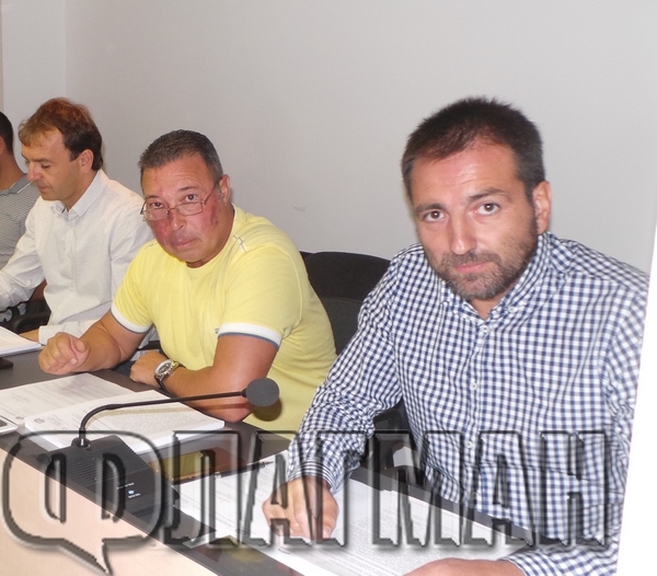Общинските съветници на ГЕРБ в Несебър подкрепиха кмета Николай Димитров за вдигането на данъците