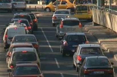 Натоварен трафик по магистралите, половин милион българи пътуват