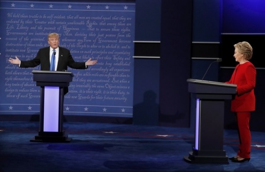 Дебатът между Тръмп и Клинтън е гледан от рекордните 80,9 милиона зрители