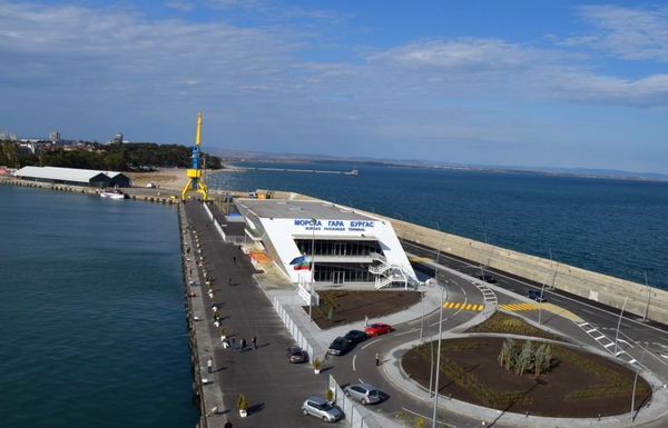 С нова визия Морската гара в Бургас ще посрещне суперлайнера MSC Opera (СНИМКИ)