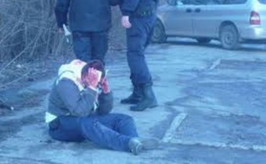 Див екшън в бургаския ж.к.Изгрев, мъж и бойна дама се млатиха със съседи и полицаи заради паркомясто