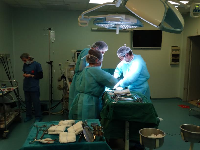 Лекарите от УМБАЛ "Дева Мария" извършиха уникална операция