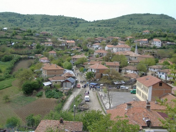 И бедната община Руен в Бургаско съпричастна с мъката на Хитрино: Изпраща им 10 хил. лв.
