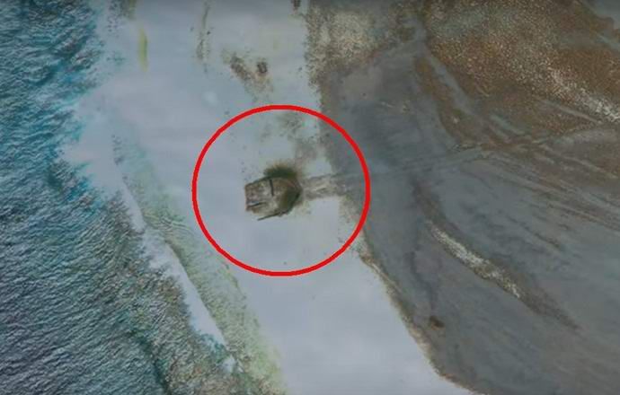 Уфолог намери останки от НЛО на безлюден остров (ВИДЕО)
