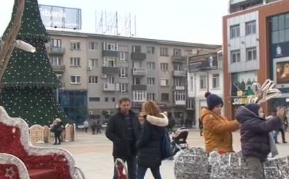 Барикадират площадите в новогодишната нощ, цивилни полицаи ще пазят сцената в Бургас