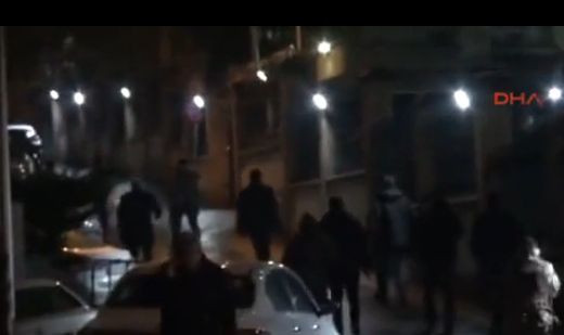Терор в Истанбул: Стреляха с гранатомет по сградата на Дирекцията по сигурността (ВИДЕО)