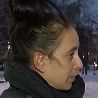 Ето я 25-годишната майка проститутка Мария Димова, клипът й взриви интернет