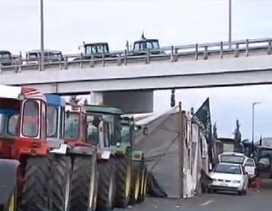 Гръцките фермери в стачна готовност, българските превозвачи се готвят да блокират границата