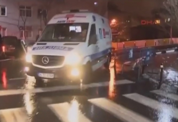 Ужас на зазоряване в Истанбул: Стрелба в района на летище "Ататюрк"