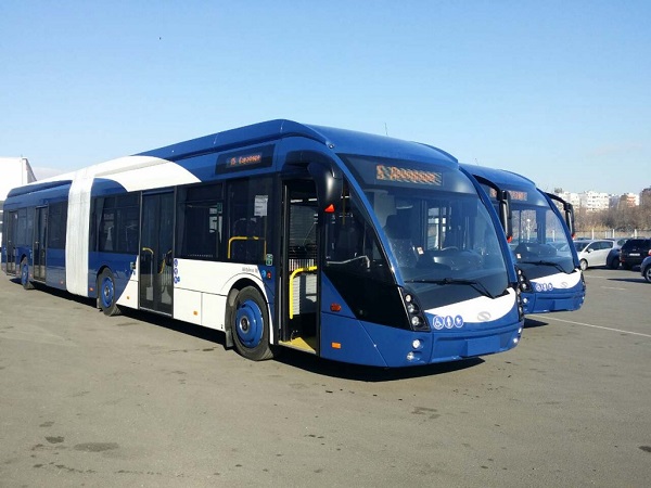 Новите супермодерни автобуси на градския транспорт тръгнаха по бургаските улици. Вижте ги!