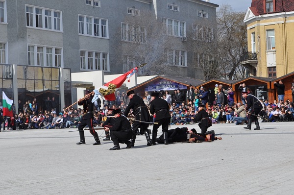 Над 500 бургаски ученици ще се включат в градските чествания на 3 март
