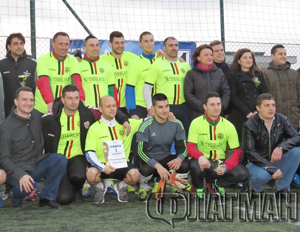 „Локомотив“ (Бургас) спечели „ГЕРБ Фен купа“, 32 отбора се включиха в най-интригуващата футболна битка