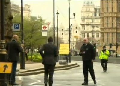 Жертвите на атентата в Лондон са вече пет, 40 са ранените