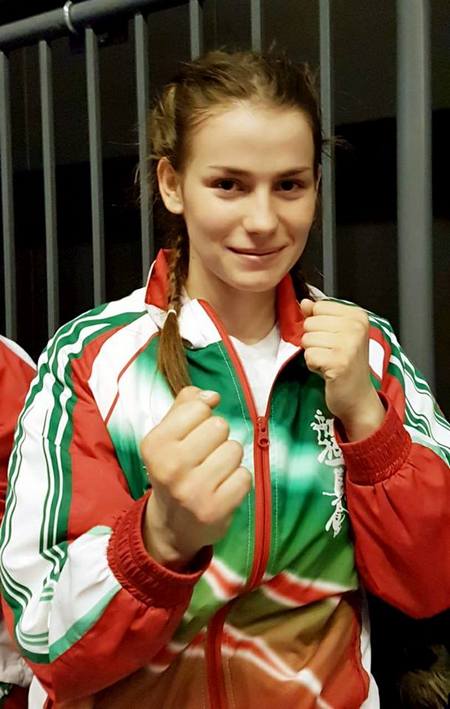 Гордост за Приморско: Каратистката Сияна Стратиева завоюва бронзов медал на европейско първенство