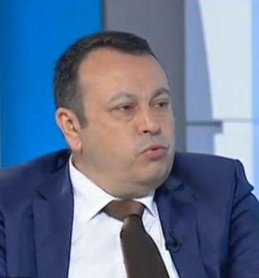 Хамид Хамид: Напускането на Камен Костадинов е знак, че трябва да се спрат грешките с преференциите