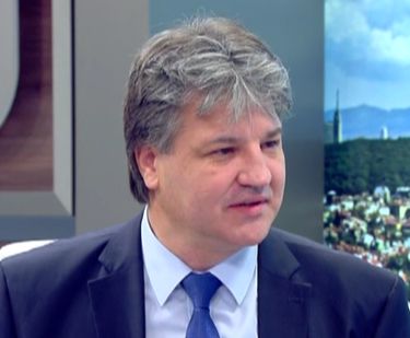 Димитър Узунов: Лозан Панов да не се прави на многострадалната Геновева! (ВИДЕО)