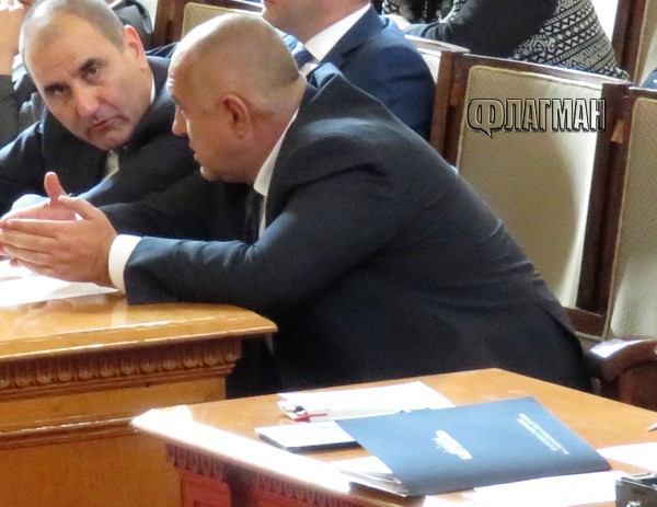 Бъдещият премиер Бойко Борисов се завъртя за осем минути в парламента
