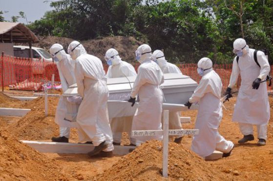 Загадъчна болест уби 12 души в Либерия