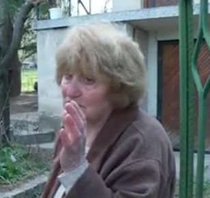 Баба, ужилена от „ало“ измамници, си върна парите (ВИДЕО)