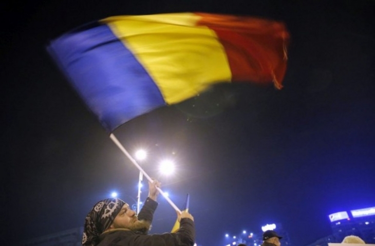Румънското правителство падна при вот на недоверие