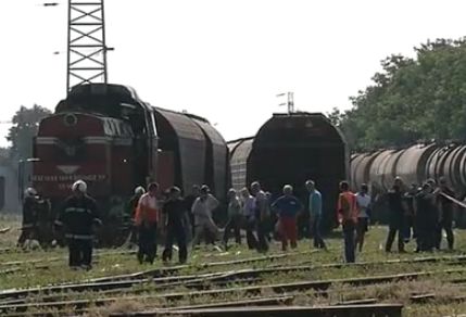 Машинисти от запалелия се влак край Горна Оряховица остават в болницата
